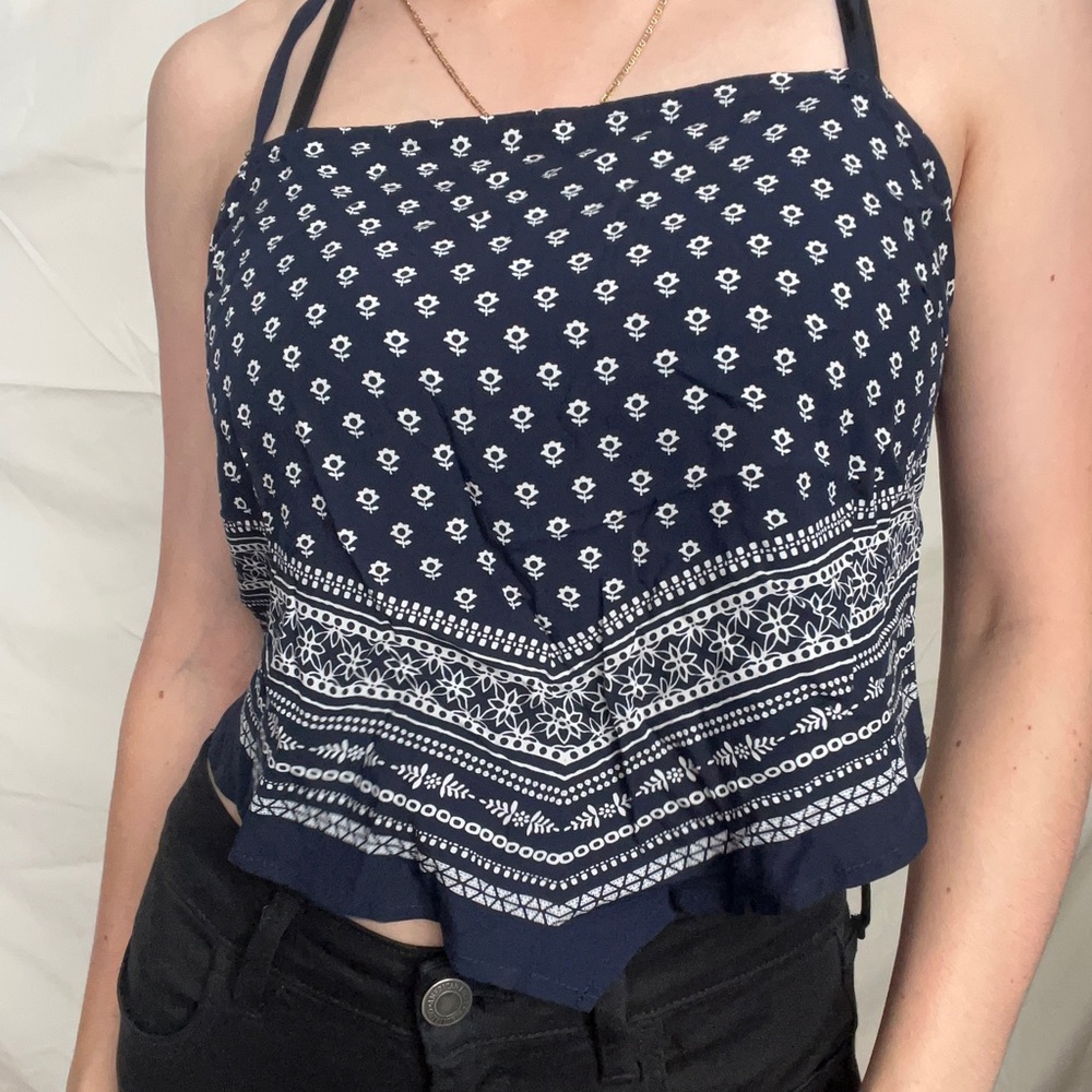 GARAGE Scarf Top